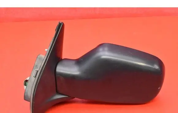 Front door electric wing mirror