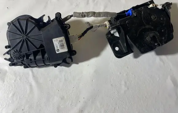 BMW X3 F25 Tailgate/trunk/boot lock/catch/latch 927465104 16367210 UA724957807
