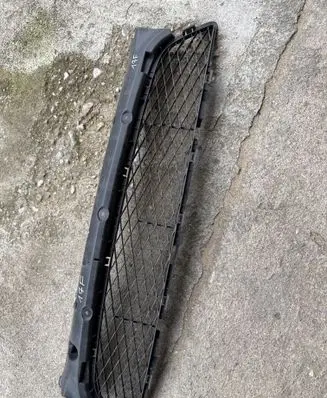 Mazda 3 I Front bumper lower grill BP4K501T1
