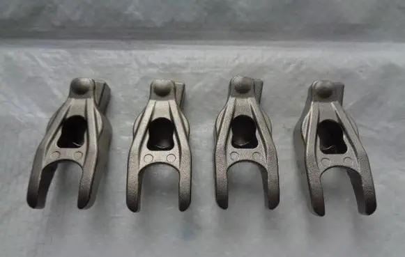 Peugeot Partner Fuel Injector clamp holder 1613181280