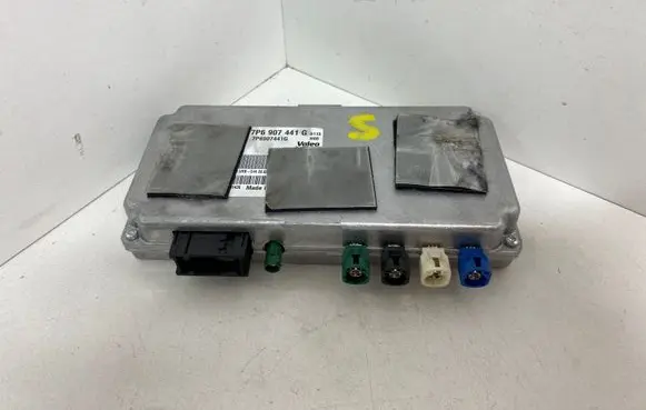 Volkswagen Touareg II Camera control unit module 7P6907441G