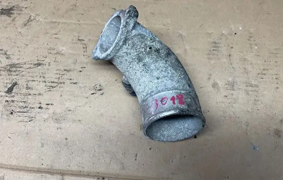 Toyota Hilux (AN10, AN20, AN30) Coolant pipe/hose 