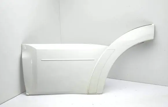 Mitsubishi Pajero Rear door trim (molding)