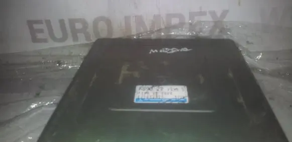 Mazda 626 Engine control unit/module FS9018881A E2T83271T