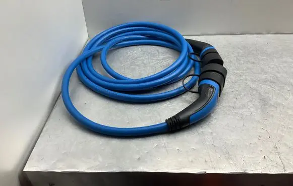 Tesla Model S Electric car charging cable KAVO Ecc10006 AGIEC2IIB32P3