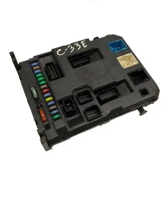 Citroen C3 Fuse module 9674016980 20613659 22661F01