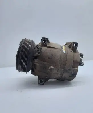 Renault Scenic I Air conditioning (A/C) compressor (pump) 1135309 111301630