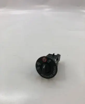 Renault Captur II Passenger airbag on/off switch 681991670r