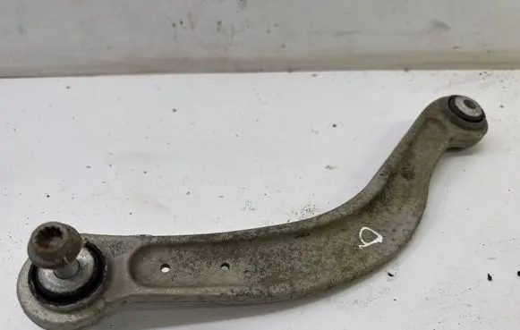 Mercedes-Benz C W205 Rear upper control arm/wishbone A2053520108