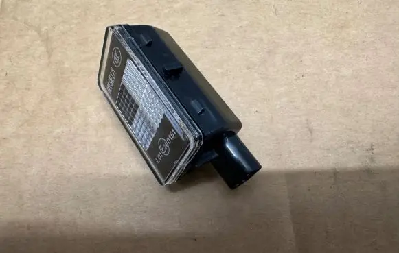 Volkswagen Amarok II Number plate light