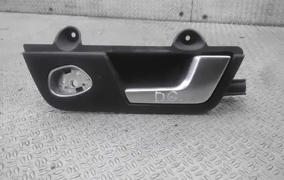 Audi A4 S4 B7 8E 8H Rear door interior handle 8E0839020B