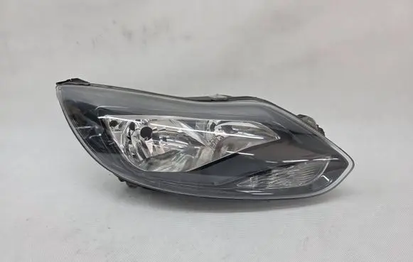 Ford Focus Headlight/headlamp BM51-13W029-CK SPBM51-13W029-CK