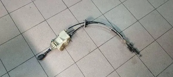 Iveco Daily 35 - 40.10 Gear shifter/selector 504179736