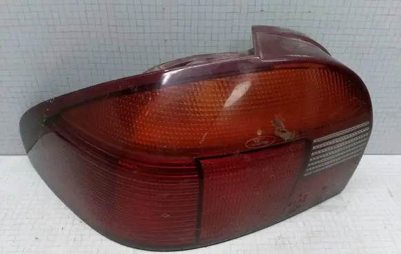 Ford Mondeo MK I Rear/tail lights 93BG13A603 91023