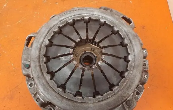 Nissan Navara D40 Clutch set kit 423127-1032-JP