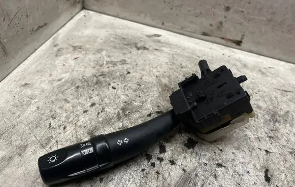 Hyundai Santa Fe Indicator stalk 202005763