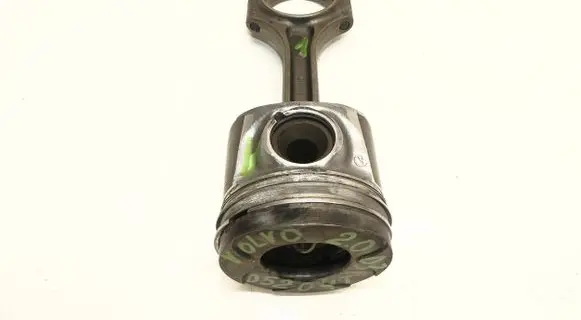 Volvo S60 Piston with connecting rod 81L123