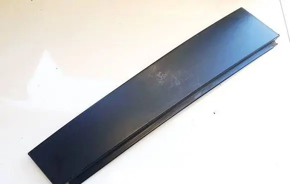 Volkswagen Golf Plus Other rear door trim element 5m083990103c