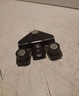 Opel Vivaro Sliding door middle roller runner S9S457 91165708 7700312012