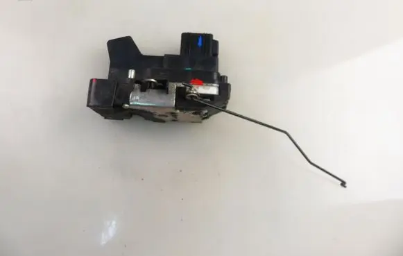 Ford Fiesta Front door lock