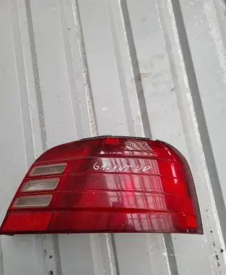 Mitsubishi Galant Rear/tail lights 2XL838995 9057