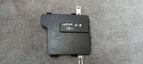 Iveco Daily 6th gen Battery relay fuse 5801585968