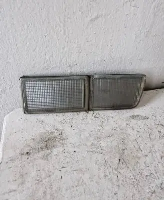 Volkswagen Golf III Front reflector 084411609R