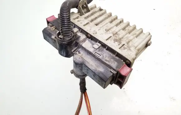 Opel Astra G Coolant fan relay 09131731 252618