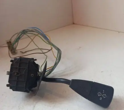 BMW 5 E34 Indicator stalk 011003