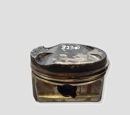 Peugeot 308 Piston 8FS