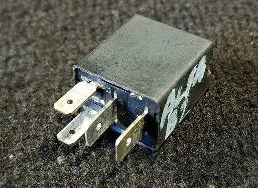 Alfa Romeo 159 Other relay 46520411 B047E 232006