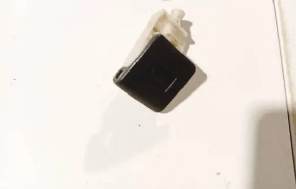 Toyota Yaris Engine bonnet (hood) release handle 