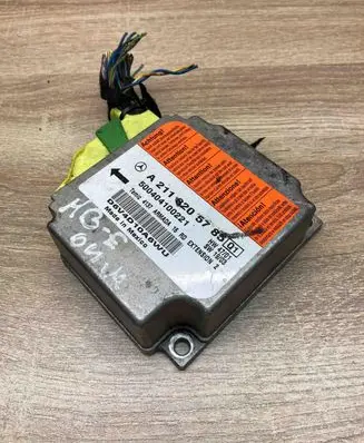 Mercedes-Benz E W211 Airbag control unit/module A2118205785 WITHPLUG