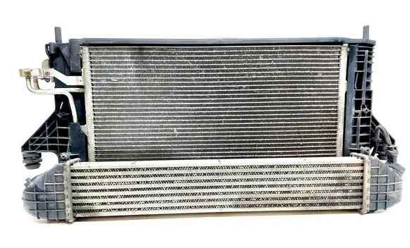 Volvo C70 Radiator set 3M518005DB 30792736 30741631