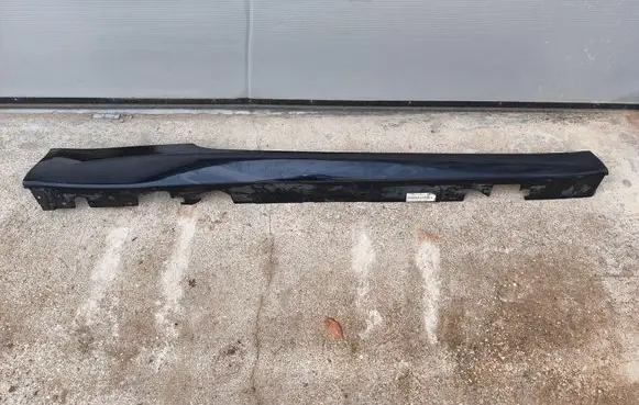 BMW M3 e92 Sill 7899844
