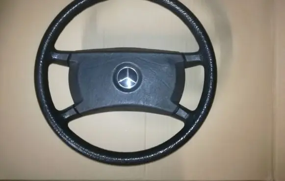 Mercedes-Benz S W126 Steering wheel 1264640017
