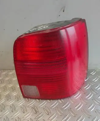 Volkswagen PASSAT B5 Rear/tail lights 3B9945112F