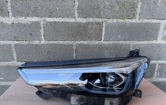 MG MG5 ev Headlight/headlamp 