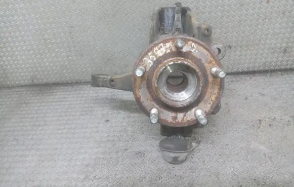 Ford Focus Front wheel hub spindle knuckle