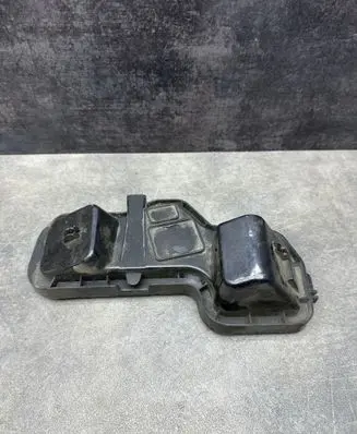 Audi A6 S6 C5 4B Headlight/headlamp dust cover 301411102