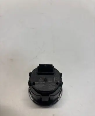 Jeep Grand Cherokee WL Engine start stop button switch ENGNE
