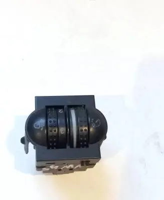 Volkswagen PASSAT B5 Headlight level height control switch 3B0941333C