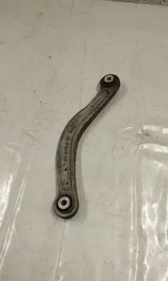 Mercedes-Benz C AMG W205 Rear control arm A20407
