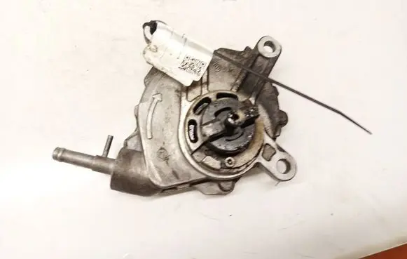 Toyota Auris 150 Vacuum pump 