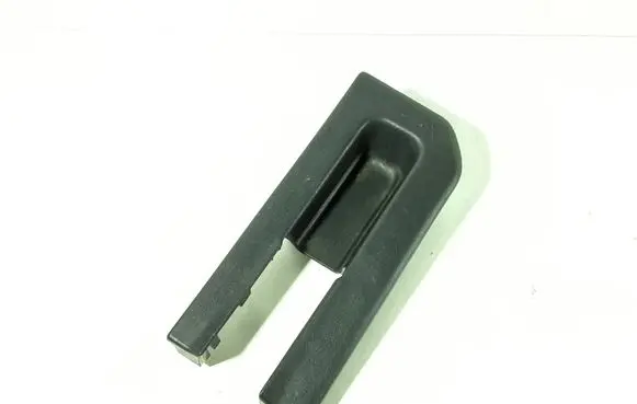 Toyota Prius+ (ZVW40) Rear seat rail trim cover 7215847070 LH3R