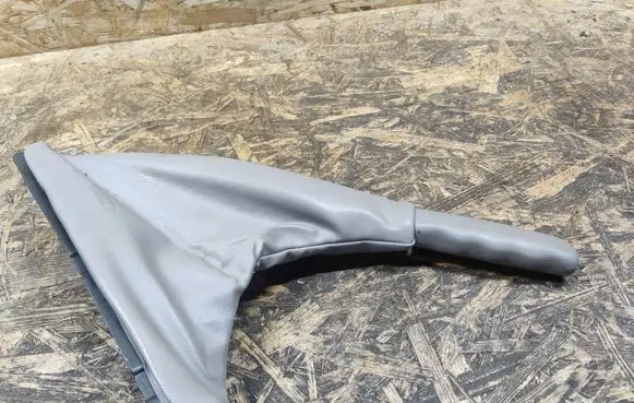 Lincoln LS Handbrake trim 