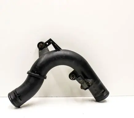 Skoda Octavia Mk3 (5E) Intercooler hose/pipe 5Q0145770A 03G906051E