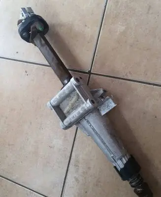Audi 80 90 B3 Steering wheel axle 893419233A