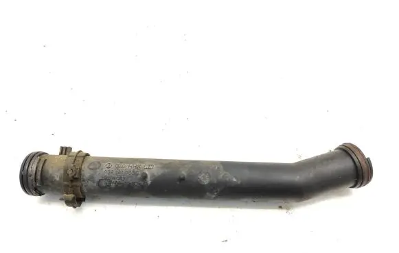 Volkswagen Golf III Engine coolant pipe/hose 032121065B
