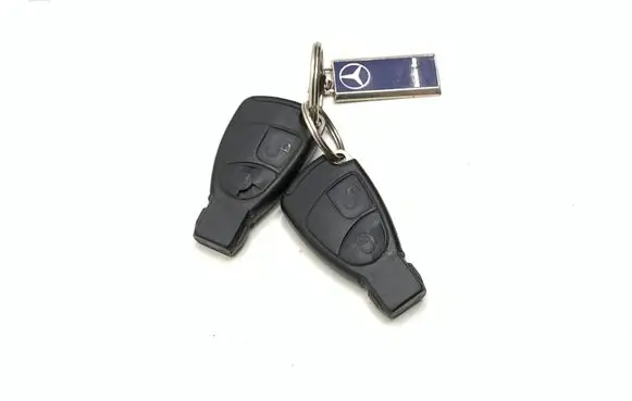 Mercedes-Benz C W203 Ignition key/card 
